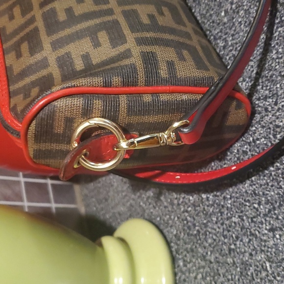 Fendi Bag - Picture 5 of 15